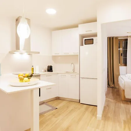 Apartamento Bravissimo Auriga, Old Town Retreat *